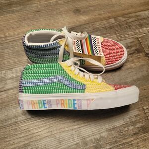 VN0A3WM33WJ1 VANS SK8-Mid "Pride" (Multi-Color) Men Size 4 | Women Size 5.5